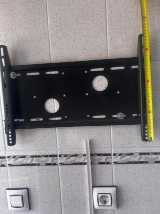 Televisor Philips con soporte