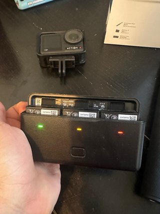 DJI Osmo Action 4 Adventure Combo