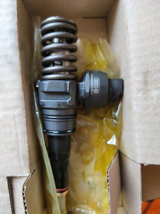 Inyector Bomba NUEVO 038 130 079 GX