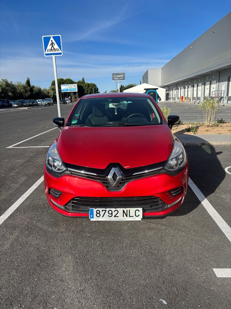 Renault Clio 2019 garantia 12 meses - negociable - foto 1