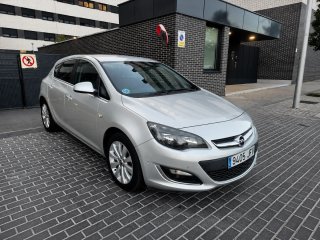 Opel Astra 2016