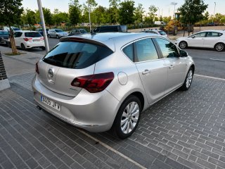 Opel Astra 2016