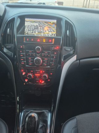 Opel Astra 2016