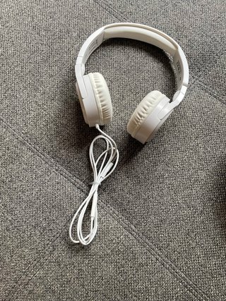 Cascos blancos Nuevos + Funda Nueva