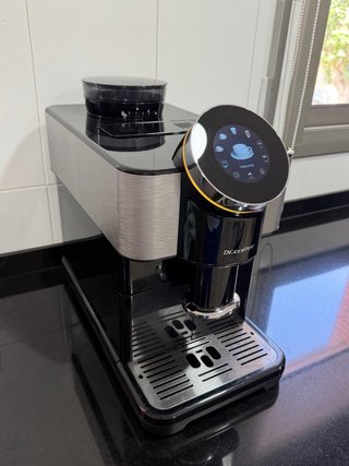 Cafetera Superautomática Dr. Coffee