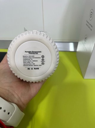 Calentador de biberones y líquidos sin usar