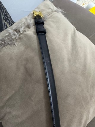 Cintura nera con fibbia oro taglia 100cm