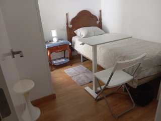 Cabezal y mesilla caoba para cama 90cm