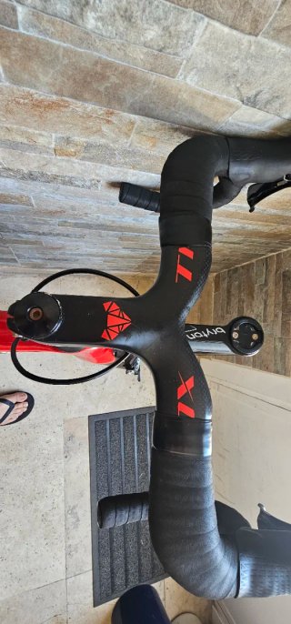 Bicicleta Carretera TRIFOX X8 Carbono talla 54.