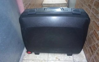Maleta rígida VIP Elanza grande con ruedas