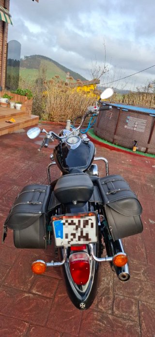 Yamaha XVS1100A Drag Star Classic