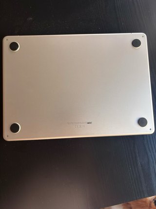 MacBook Air M2 2022 Plata