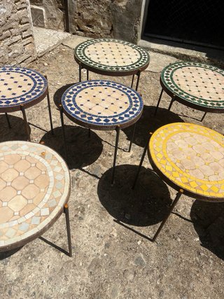Mesas marroquíes de mosaico
