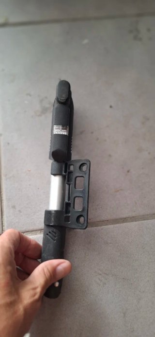 Bomba de aire para bicicleta