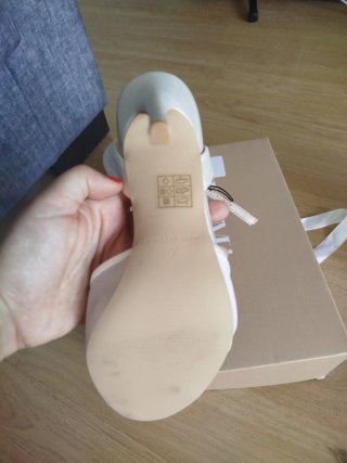 Zapatos de novia blancos sin estrenar