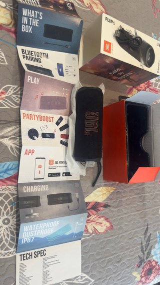 Altavoz JBL Flip 6 Negro y Naranja
