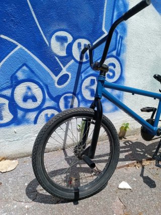BMX Azul Restaurada 20"