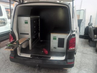 Mobiliario Taller BOTT