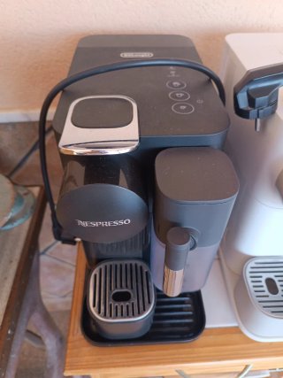 Cafetera DeLonghi Latissima