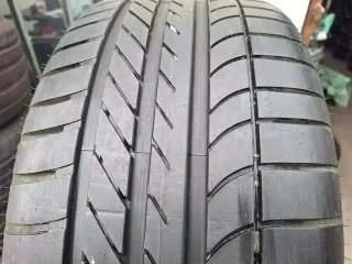 235 45 R17 94Y Goodyear - 1 neumático +95%