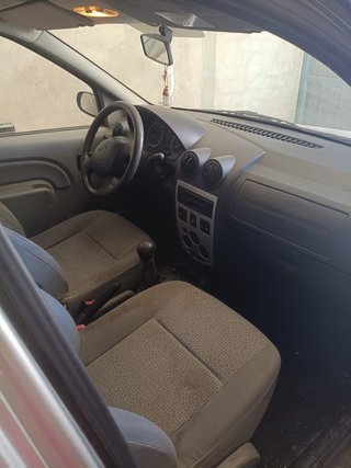 Dacia Logan 2006