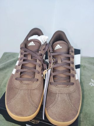 Scarpe Adidas VL Court