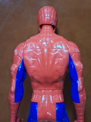 Figura Spiderman HASBRO 2013 (30 cm)