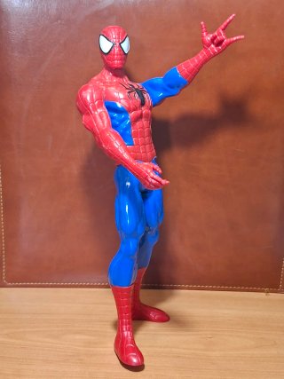 Figura Spiderman HASBRO 2013 (30 cm)