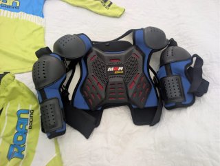 Conjunto Motocross + Botas + Protección