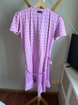 Vestido aire retro  rosa con corazones negros