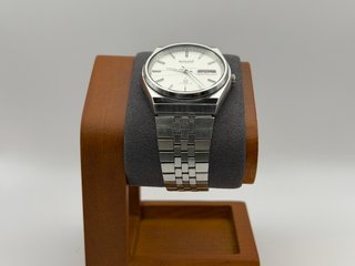 Seiko Quartz Type II 7546-7000 Plata/Blanco