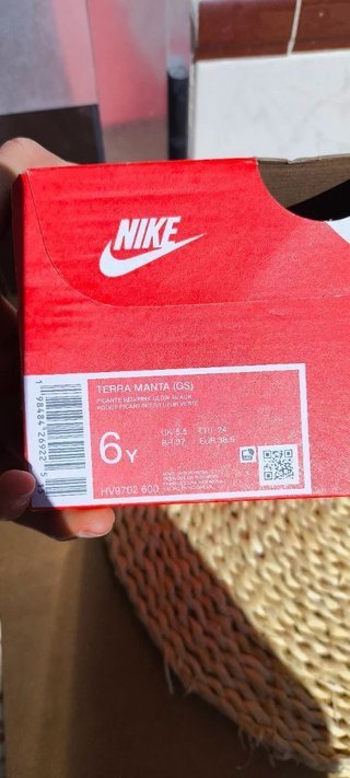 Nike Terra Manta GS Talla 38.5 Nuevas