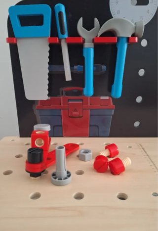 Banco de herramientas para niños