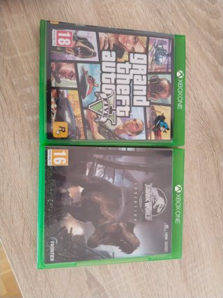 Pack Xbox One con mando rosa