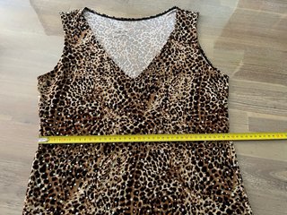 Top Animal Print Brillante Sin Mangas