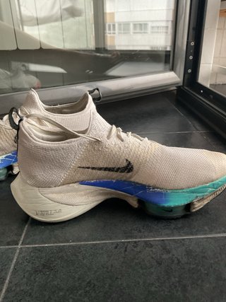 Nike AIR ZOOM TEMPO NEXT