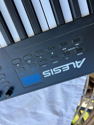 Alesis VI49 Teclado Controlador MIDI