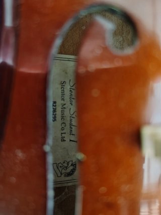 Violín Stentor Estudiante 1/2 con funda