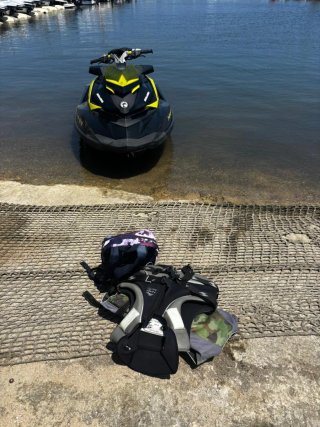 Bombardier RXP 260 RS Moto de Agua