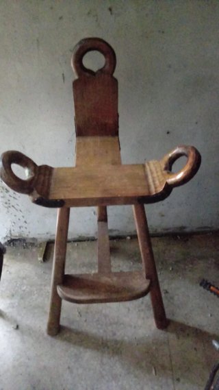 Silla alta madera vintage