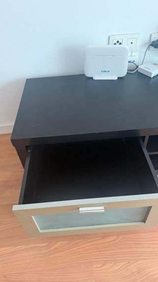 Mueble centro de salón oscuro