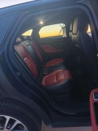 Jaguar F-Pace 2016