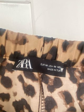 Pantalón Zara Animal Print