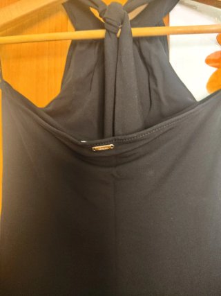 Vestido negro de verano