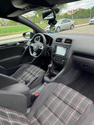 Volkswagen Golf 2010