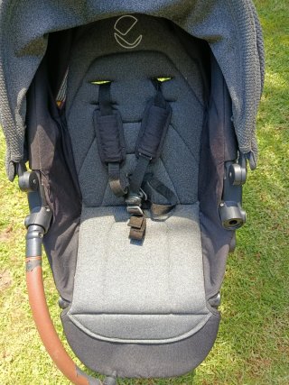 Duo Carro Bebé Jane Kendo Silla + Capazo