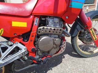 Honda NX Dominator 650 Roja
