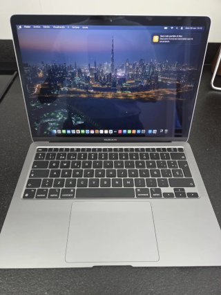 MacBook Air M1 13 8GB Gris Espacial.