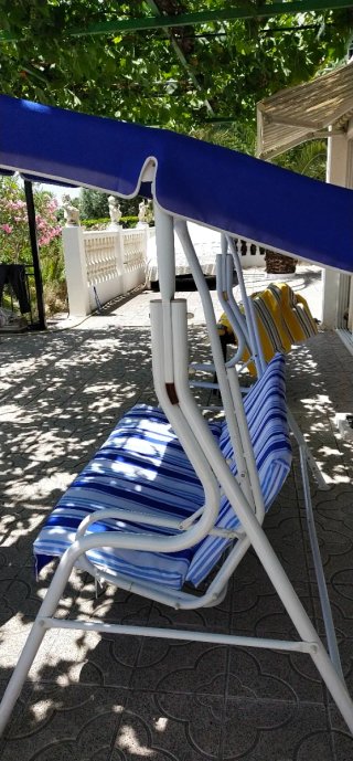 Columpio de terraza azul y blanco nuevo