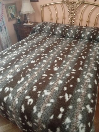 Manta Cama Matrimonio Imitación Piel
